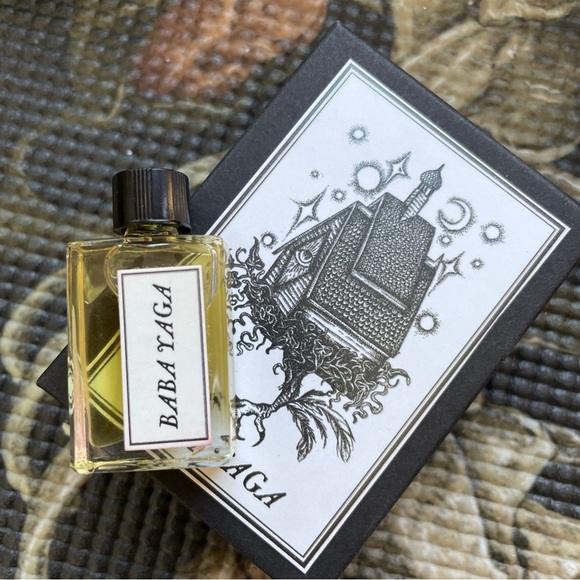 For Strange Women Baba Yaga New Moon Limited Edition Perfume Sold out - Picture 2 of 8